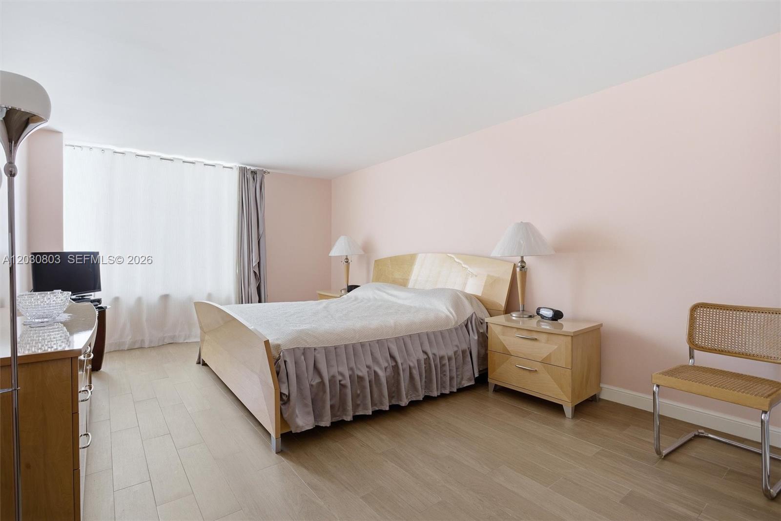See details 901 2 / 2 1488 sq. ft. $ 2026-06-04 0 Photo