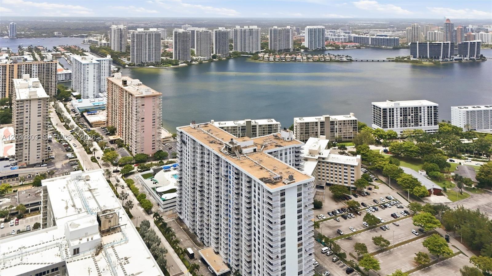 See details 901 2 / 2 1488 sq. ft. $ 2026-06-04 0 Photo