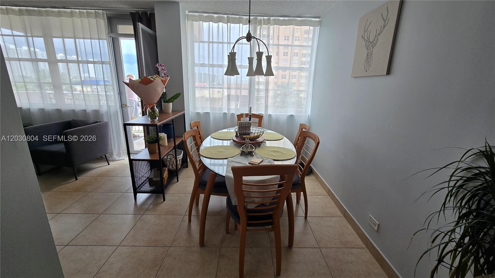 See details 314 1 / 2 943 sq. ft. $ 2026-06-04 0 Photo