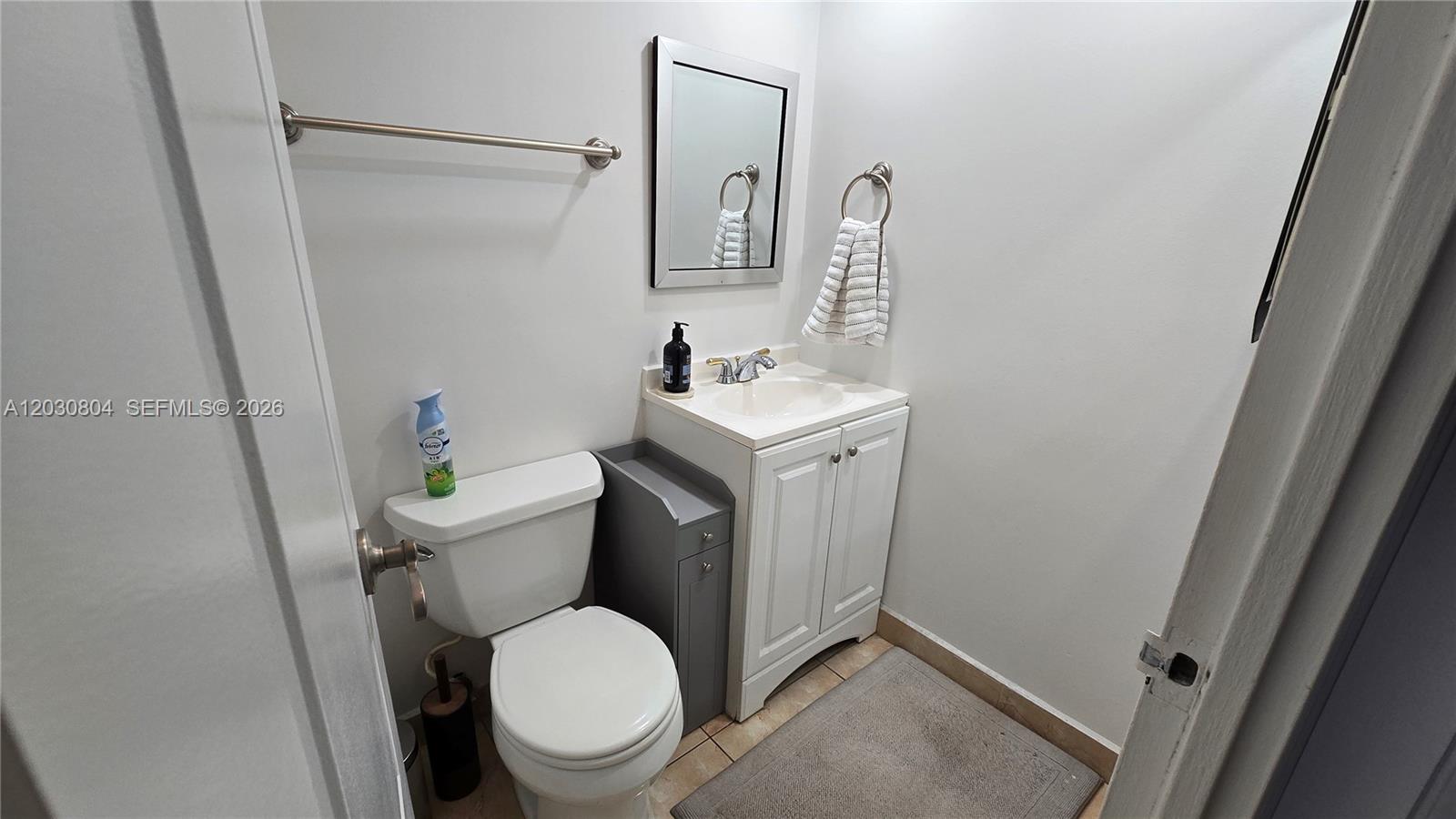 See details 314 1 / 2 943 sq. ft. $ 2026-06-04 0 Photo