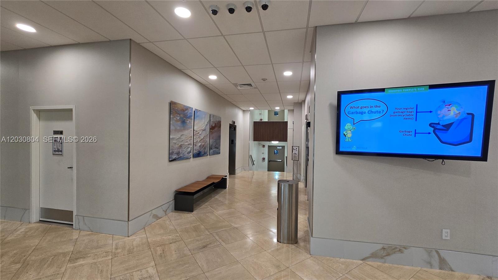 See details 314 1 / 2 943 sq. ft. $ 2026-06-04 0 Photo