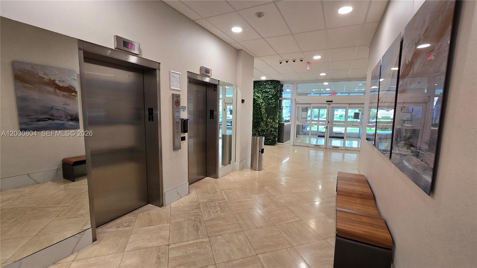 See details 314 1 / 2 943 sq. ft. $ 2026-06-04 0 Photo