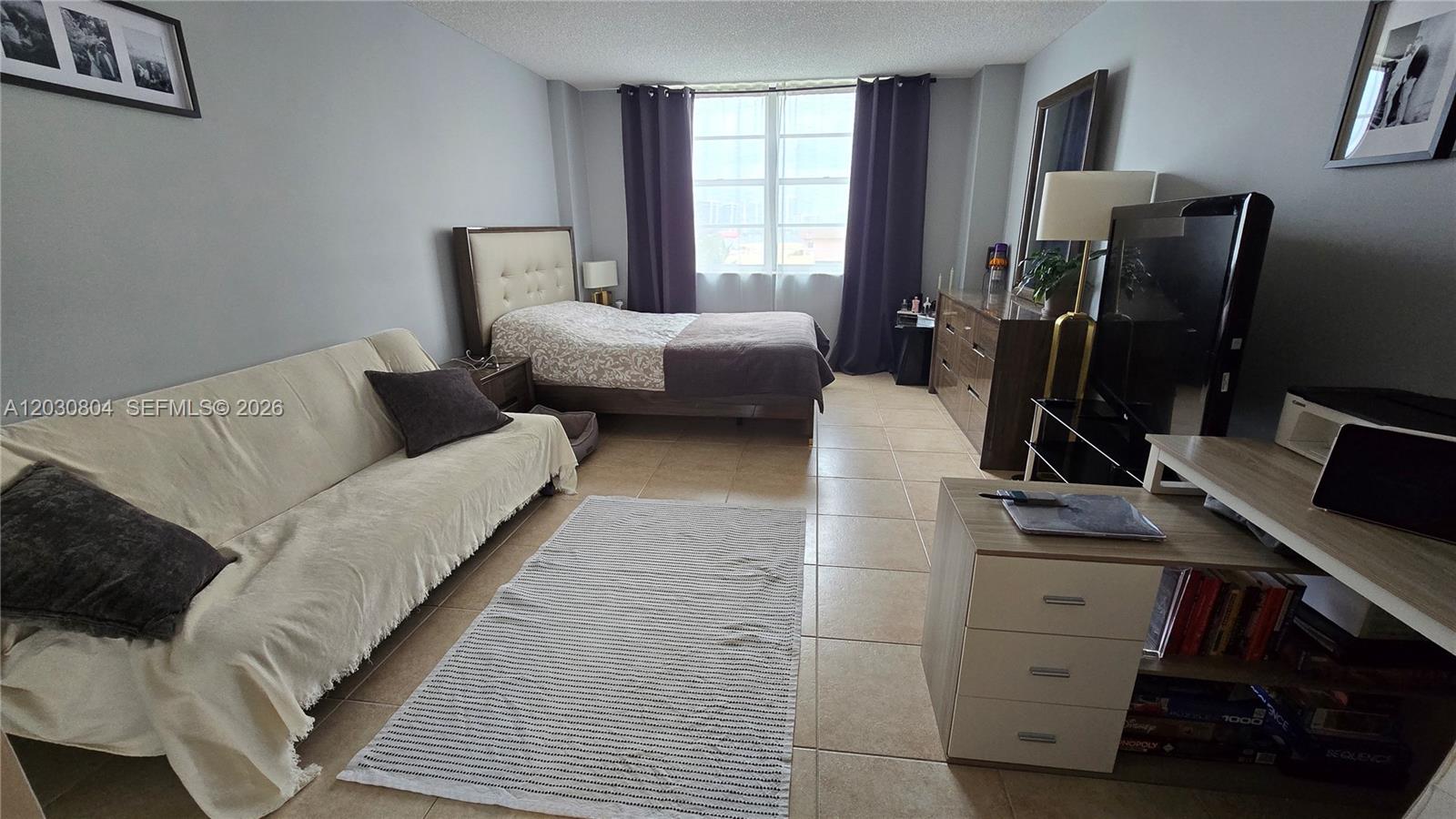 See details 314 1 / 2 943 sq. ft. $ 2026-06-04 0 Photo