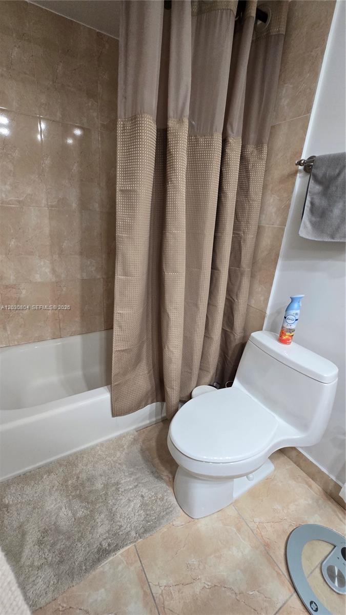 See details 314 1 / 2 943 sq. ft. $ 2026-06-04 0 Photo