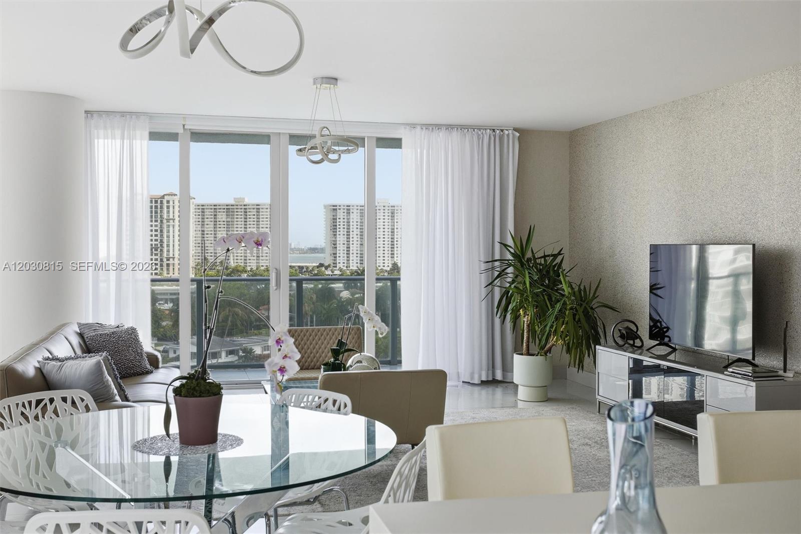 See details 5-708 3 / 4 1892 sq. ft. $ 2026-06-04 0 Photo