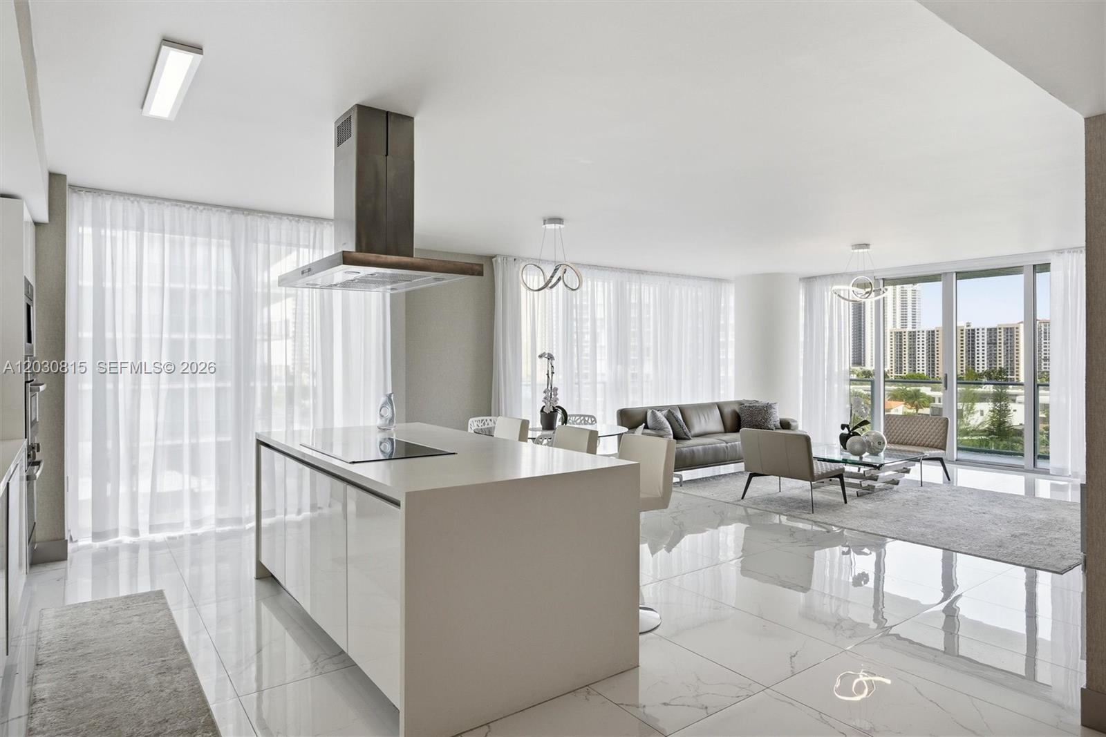 See details 5-708 3 / 4 1892 sq. ft. $ 2026-06-04 0 Photo