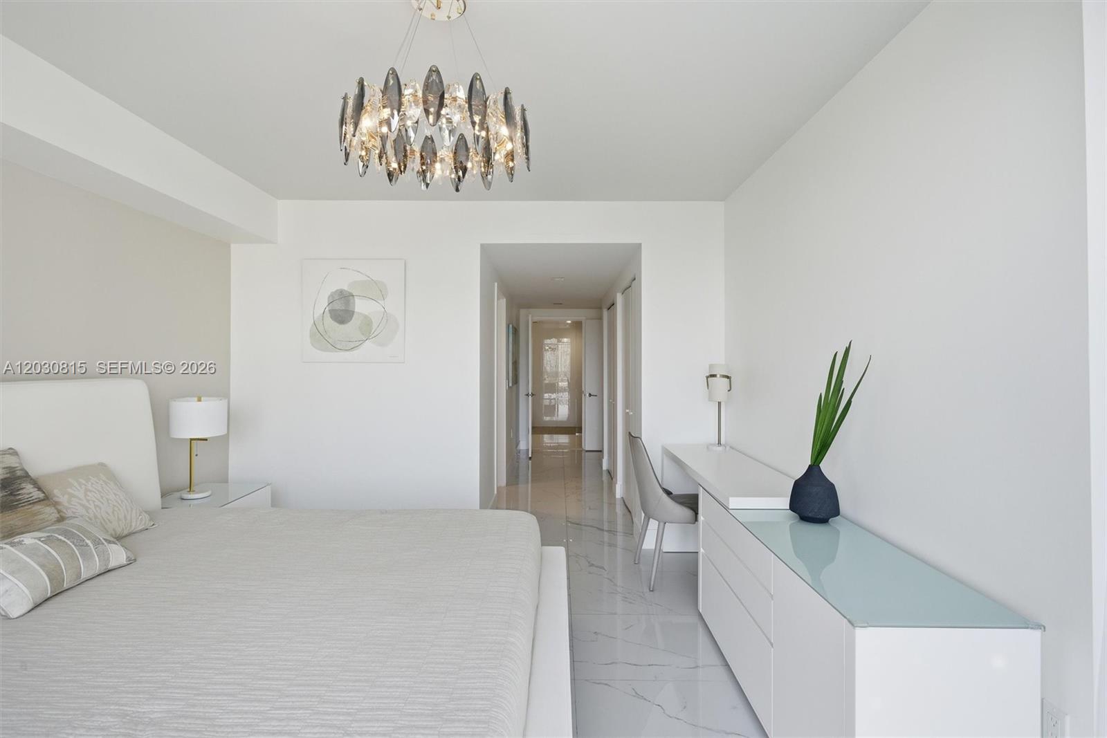 See details 5-708 3 / 4 1892 sq. ft. $ 2026-06-04 0 Photo