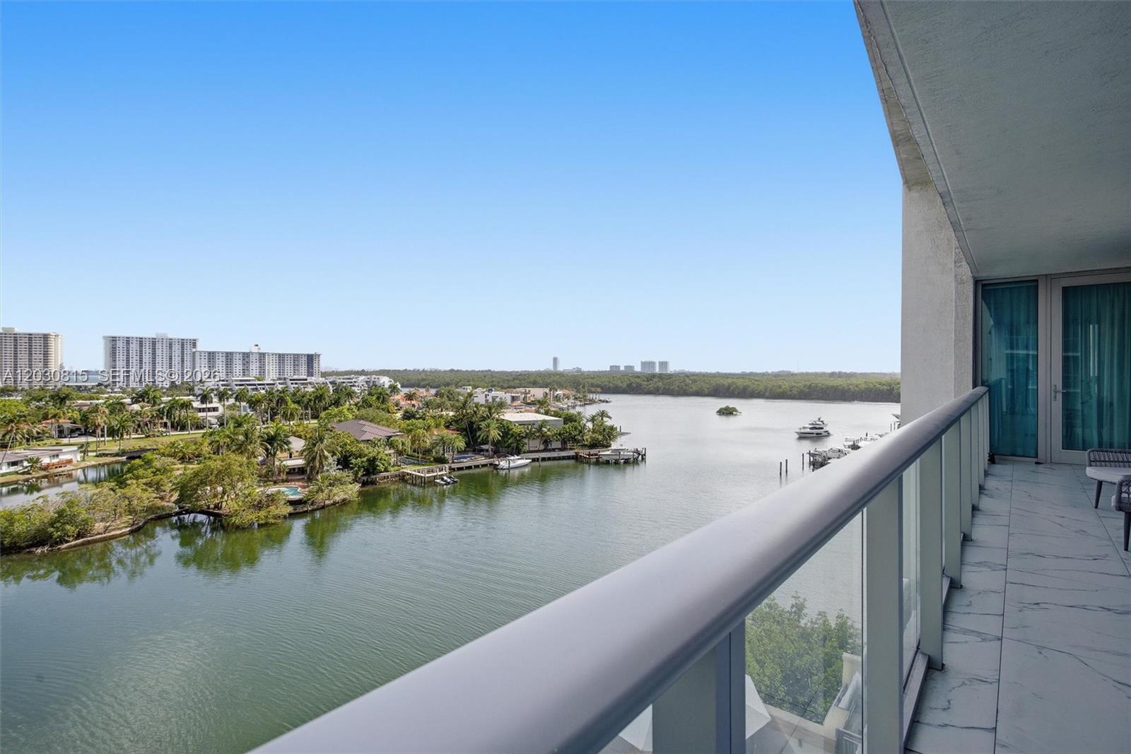 See details 5-708 3 / 4 1892 sq. ft. $ 2026-06-04 0 Photo