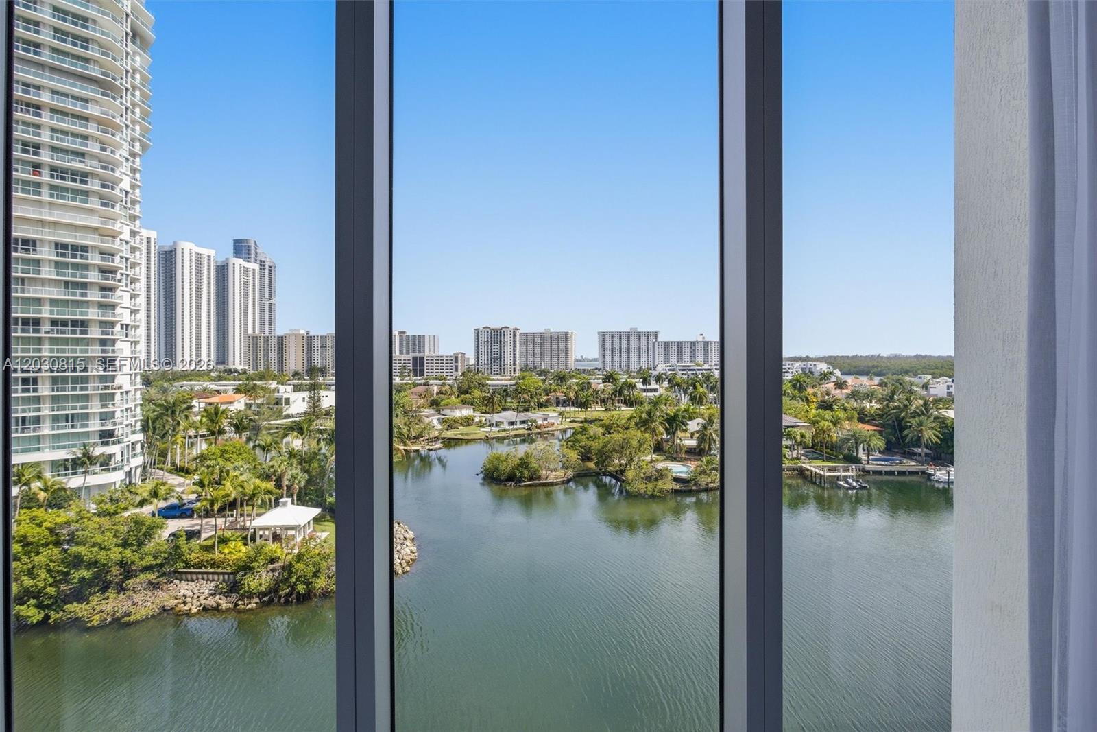 See details 5-708 3 / 4 1892 sq. ft. $ 2026-06-04 0 Photo