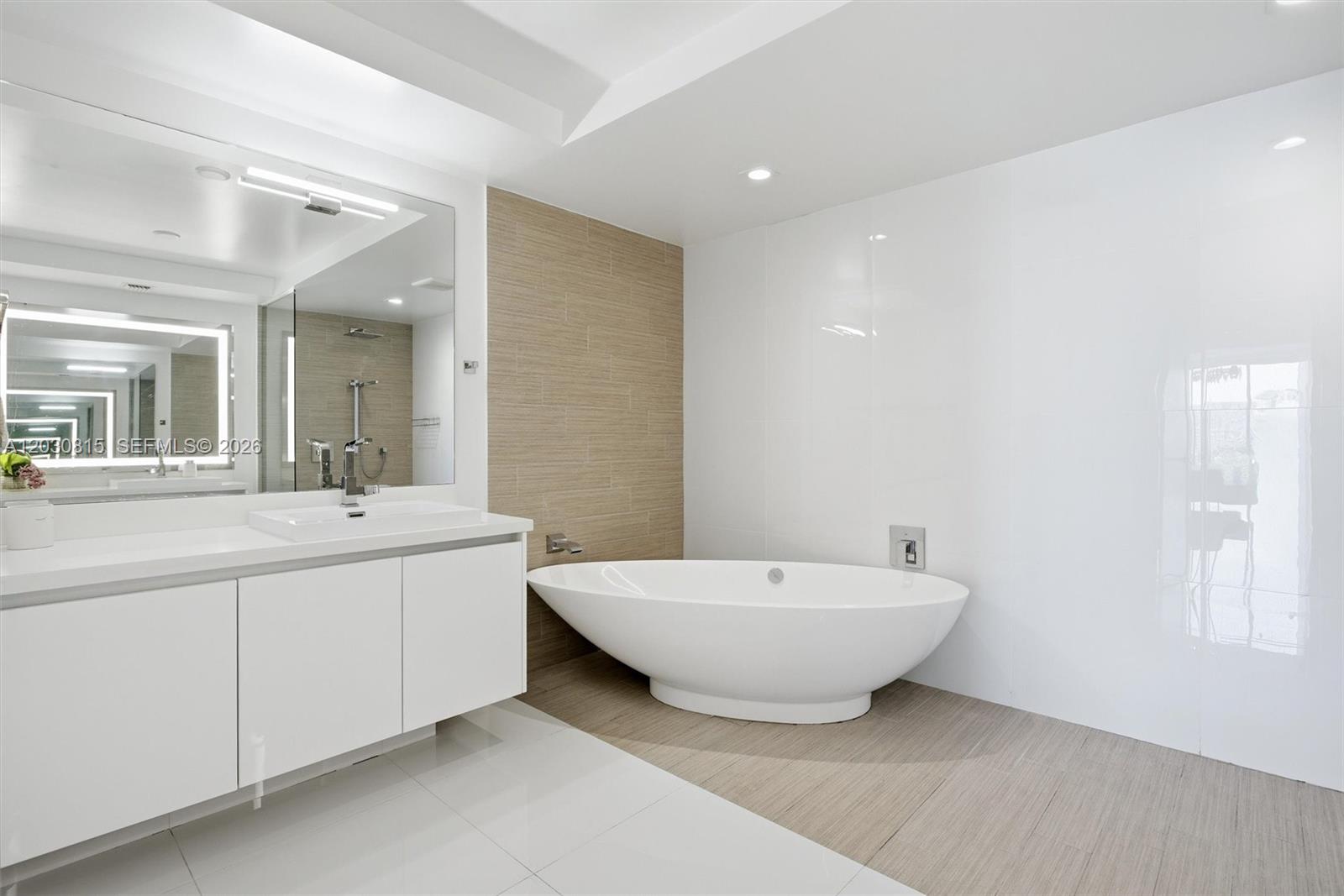 See details 5-708 3 / 4 1892 sq. ft. $ 2026-06-04 0 Photo