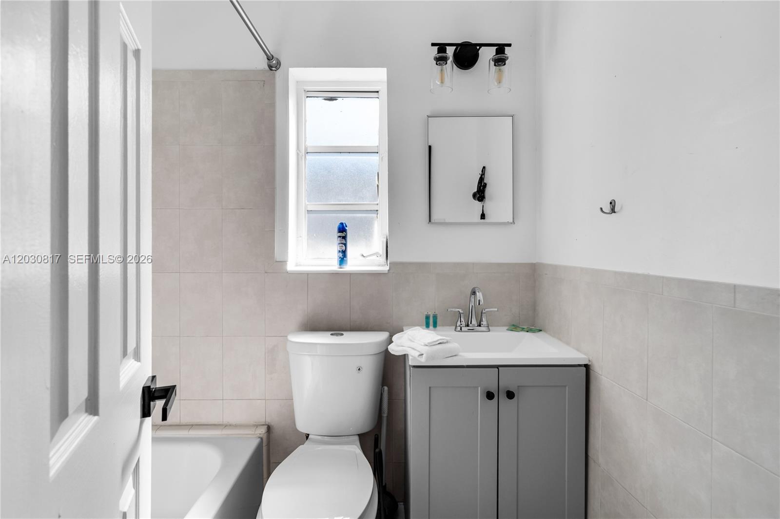   /  1274 sq. ft. $ 2026-06-04 0 Photo