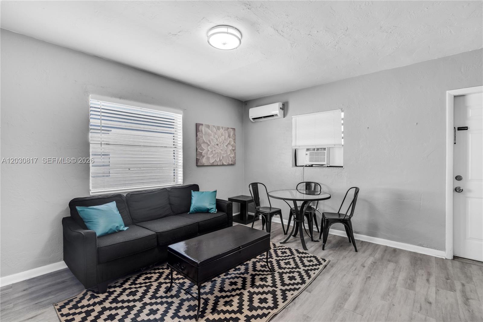   /  1274 sq. ft. $ 2026-06-04 0 Photo