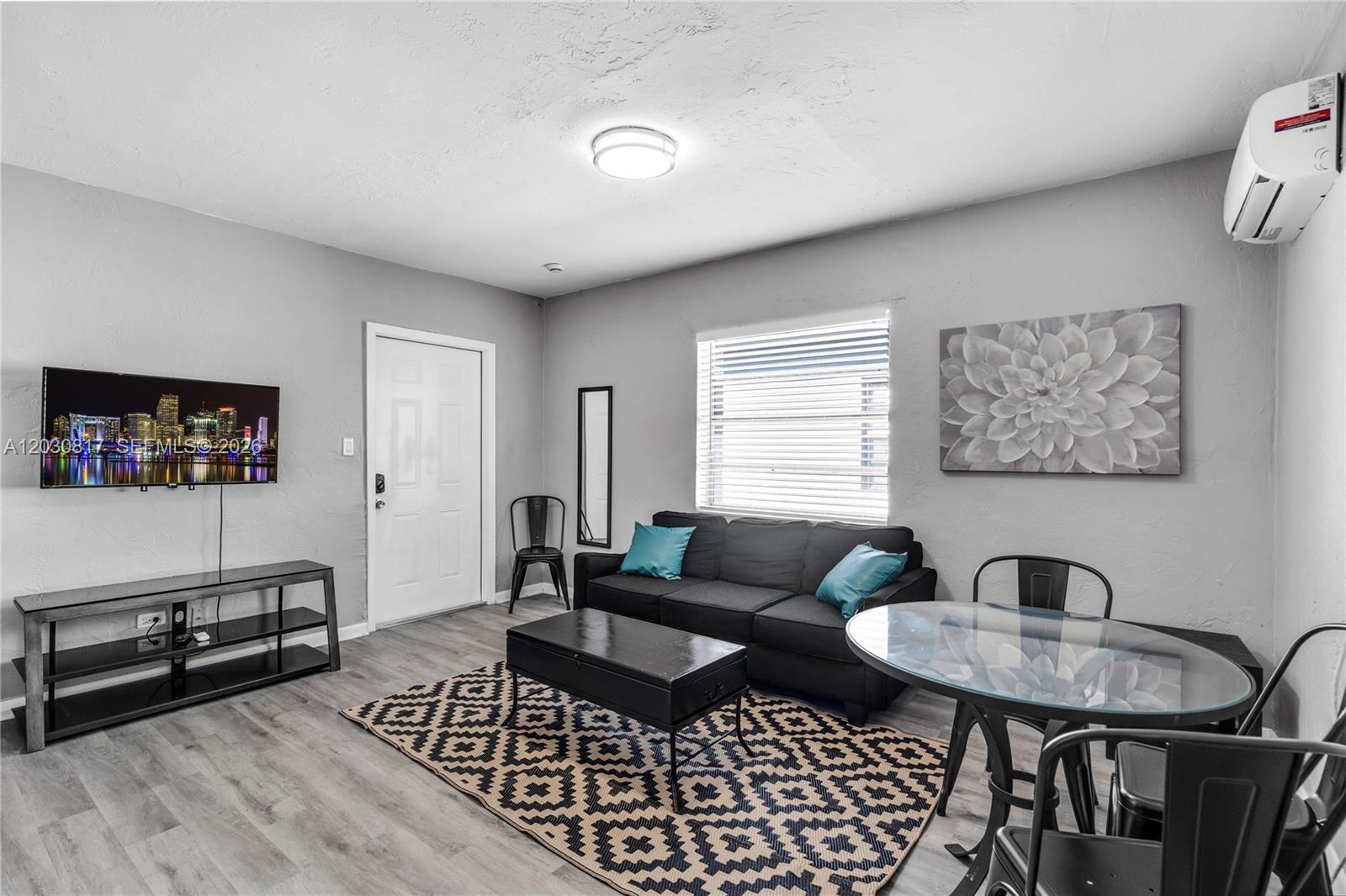   /  1274 sq. ft. $ 2026-06-04 0 Photo