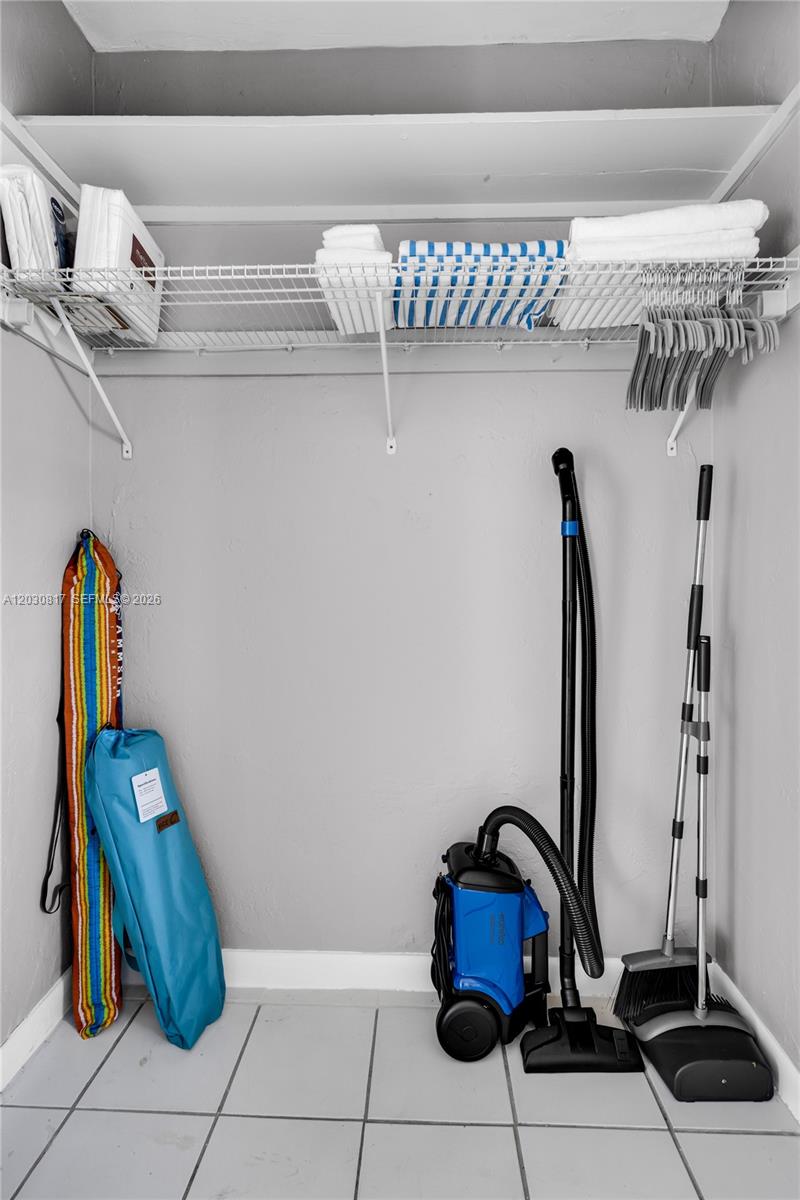   /  1274 sq. ft. $ 2026-06-04 0 Photo