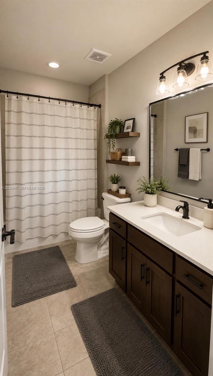 Ver detalles 1037 3 / 3 1425 sq. ft. $ 2026-06-04 0 foto