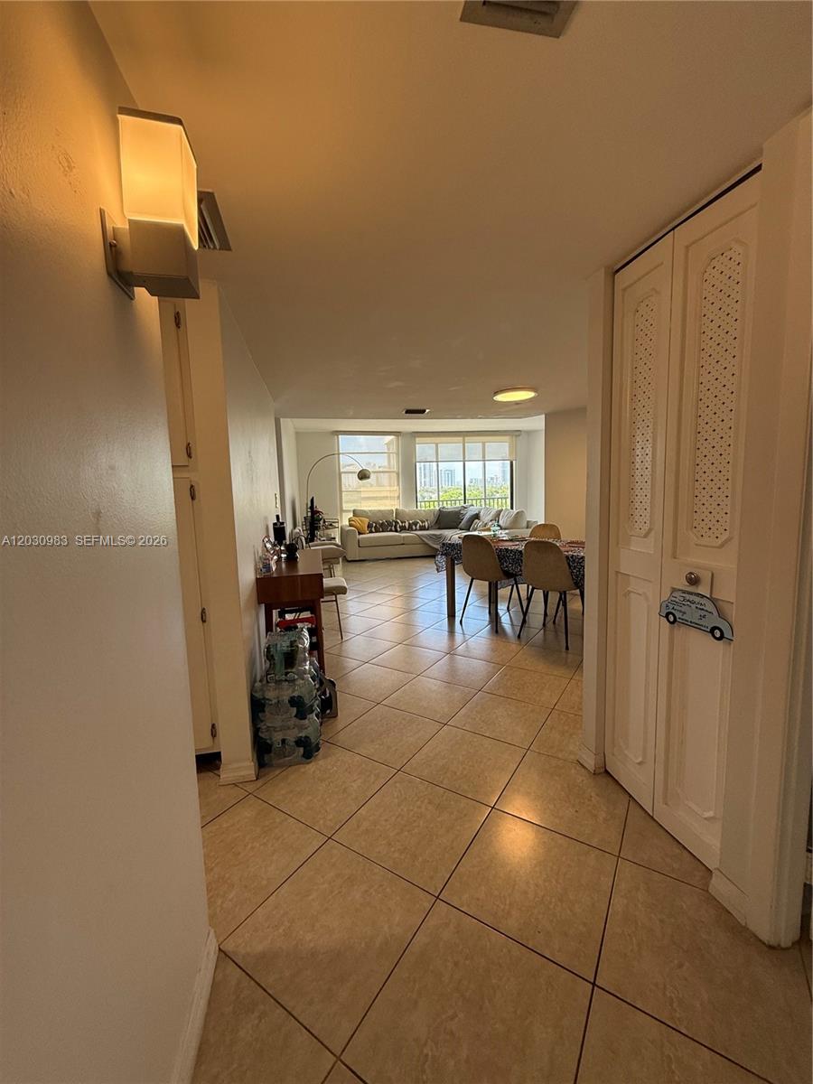 Photo of 3475 Country Club Dr  #608, Aventura, Florida, 33180 - 