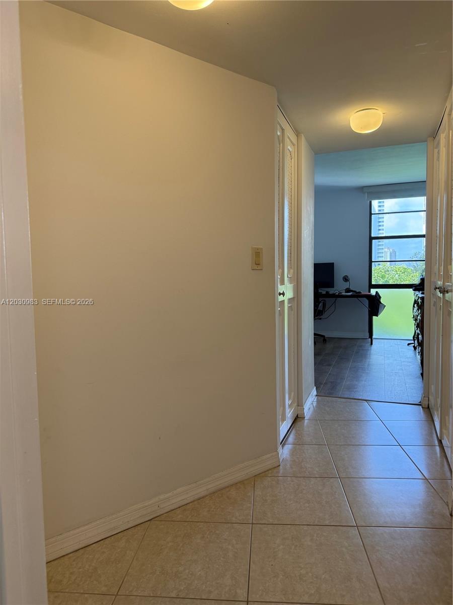 Photo of 3475 Country Club Dr  #608, Aventura, Florida, 33180 - 