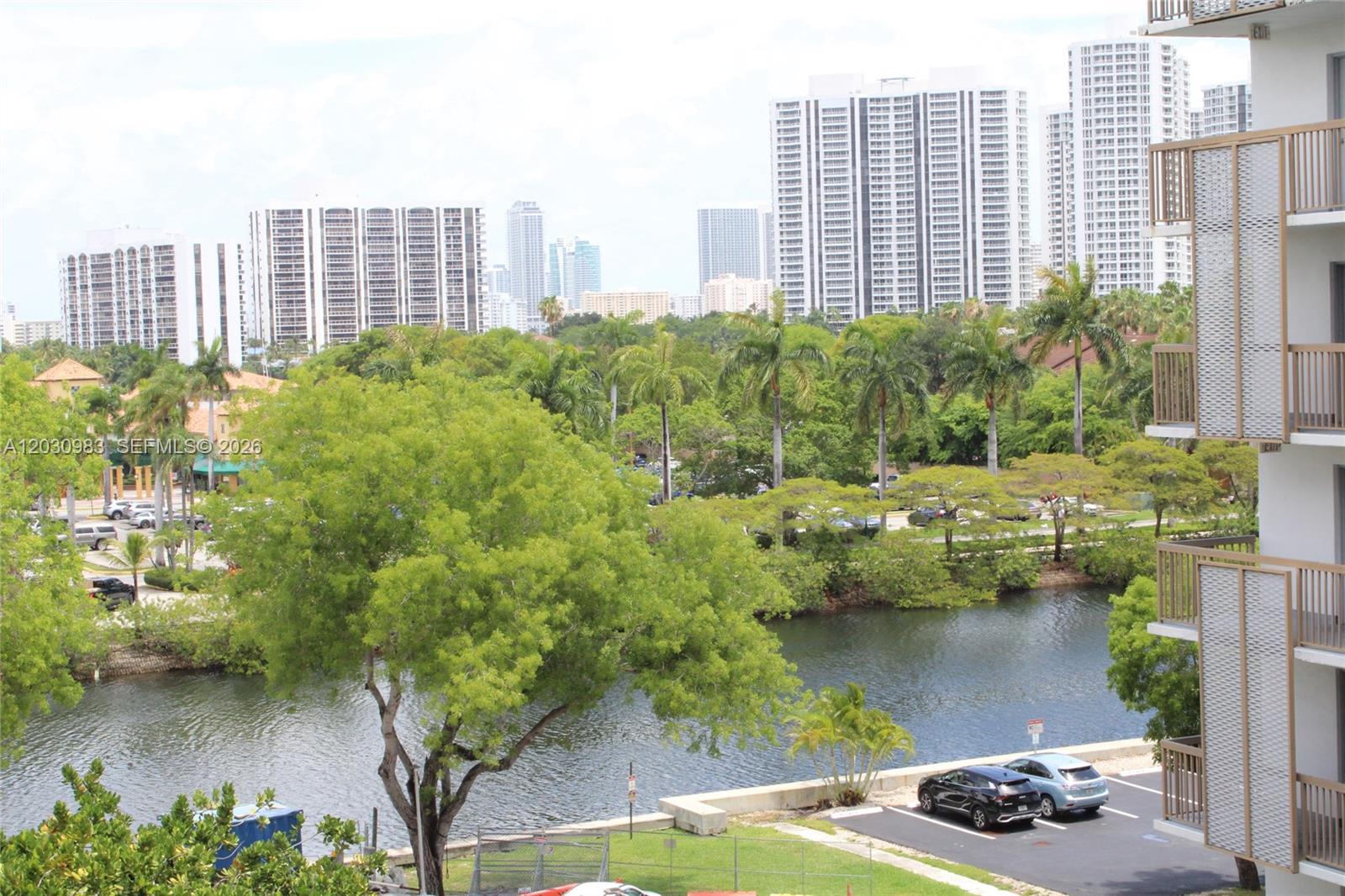 Photo of 3475 Country Club Dr  #608, Aventura, Florida, 33180 - 