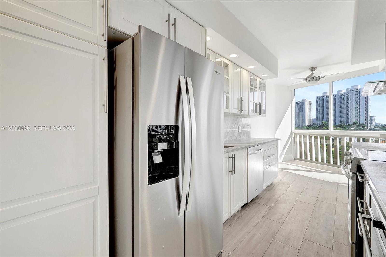 707 3 / 3 1520 sq. ft. $ 2026-06-04 0 Photo