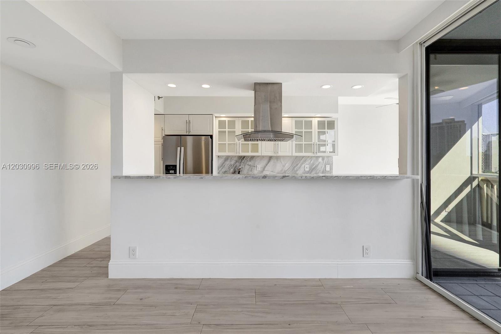 707 3 / 3 1520 sq. ft. $ 2026-06-04 0 Photo