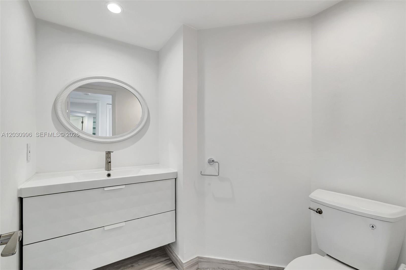 707 3 / 3 1520 sq. ft. $ 2026-06-04 0 Photo