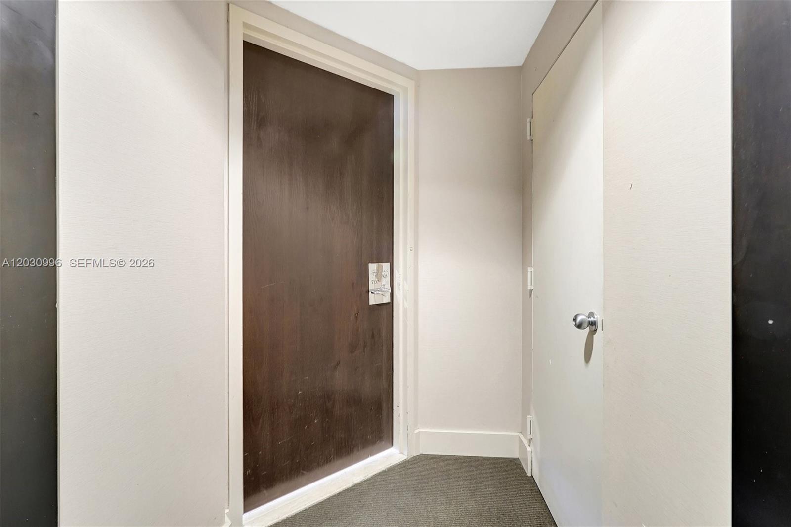 707 3 / 3 1520 sq. ft. $ 2026-06-04 0 Photo