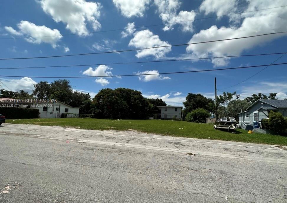 See details / sq. ft. $ 2026-06-04 0 Photo