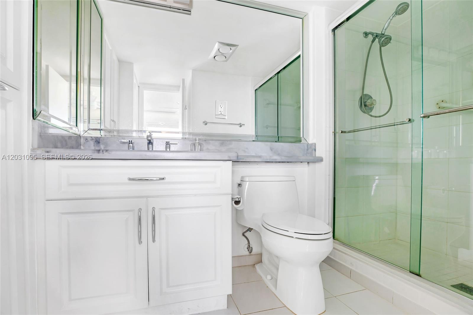 Photo of 20301 Country Club Dr  #2228, Aventura, Florida, 33180 - 