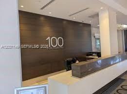 Ver detalles 912 1 / 2 991 sq. ft. $ 2026-06-04 0 foto
