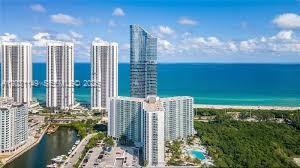 Ver detalles 912 1 / 2 991 sq. ft. $ 2026-06-04 0 foto
