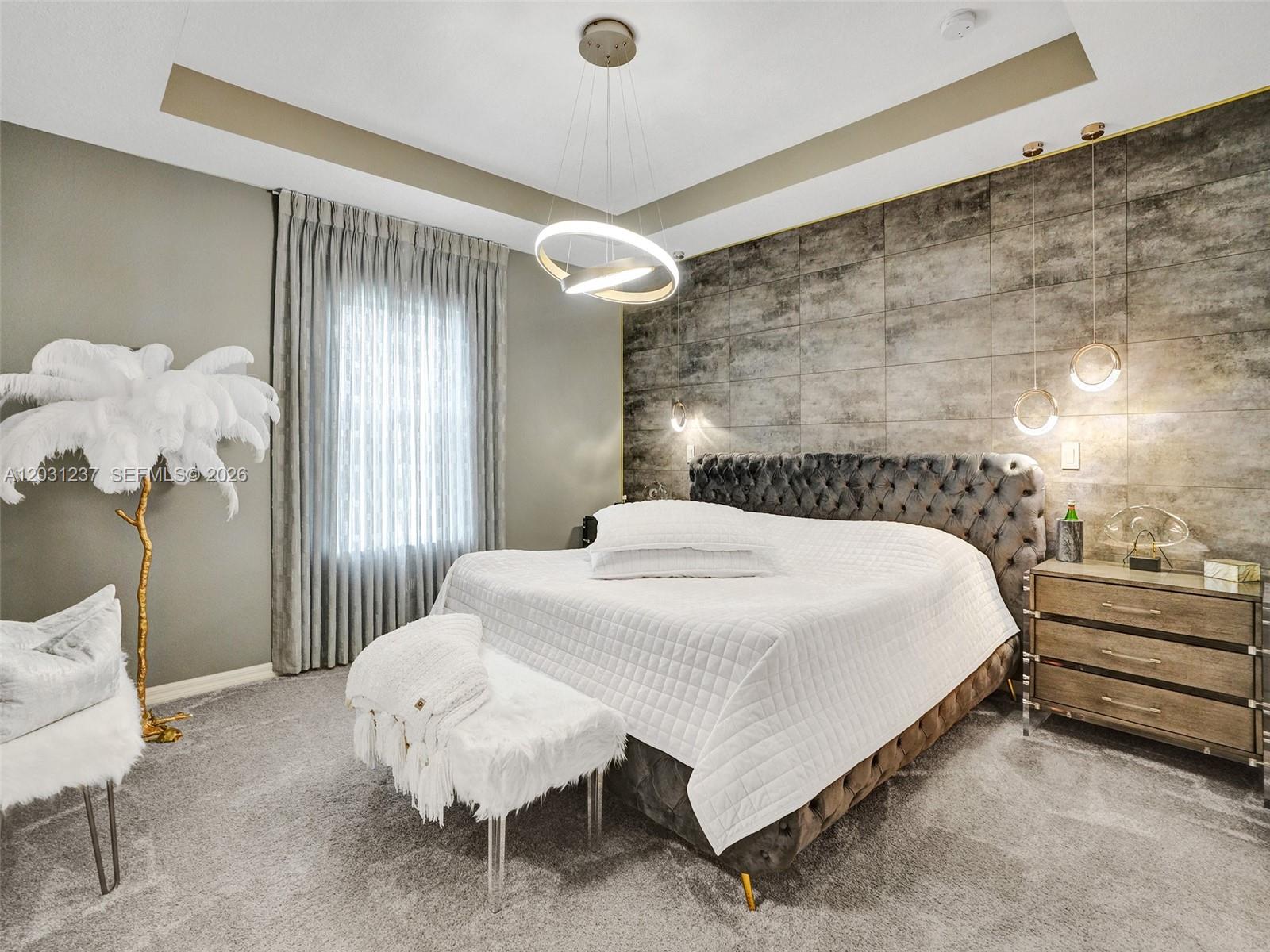 Ver detalles 4414 3 / 3 1881 sq. ft. $ 2026-06-04 0 foto