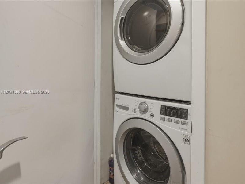 3101 3 / 4 2078 sq. ft. $ 2026-06-04 0 Photo