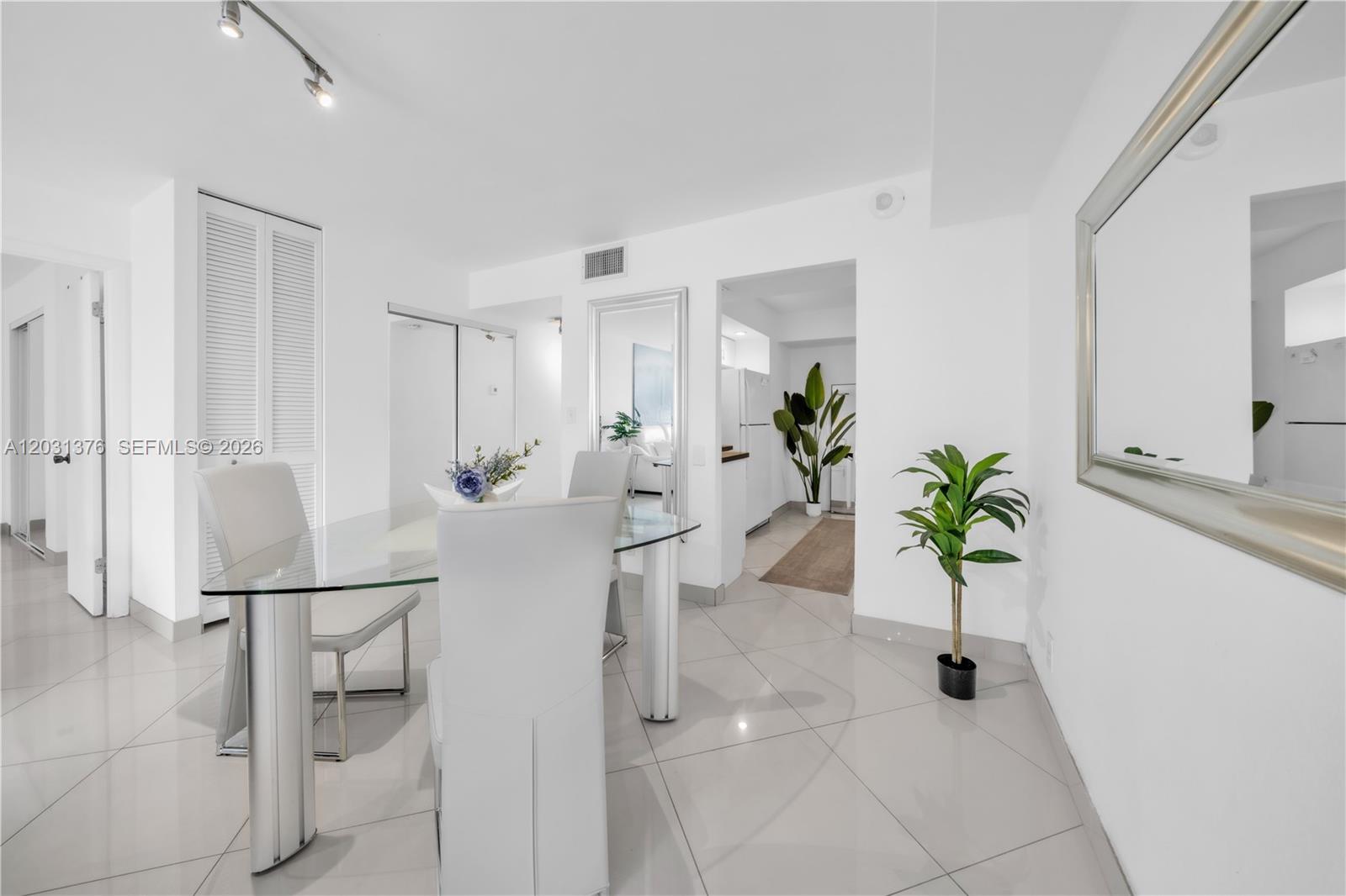 Photo of 2101 Ocean Dr  #204, Hollywood, Florida, 33019 - 