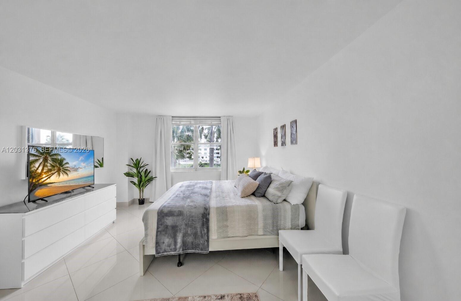 Photo of 2101 Ocean Dr  #204, Hollywood, Florida, 33019 - 