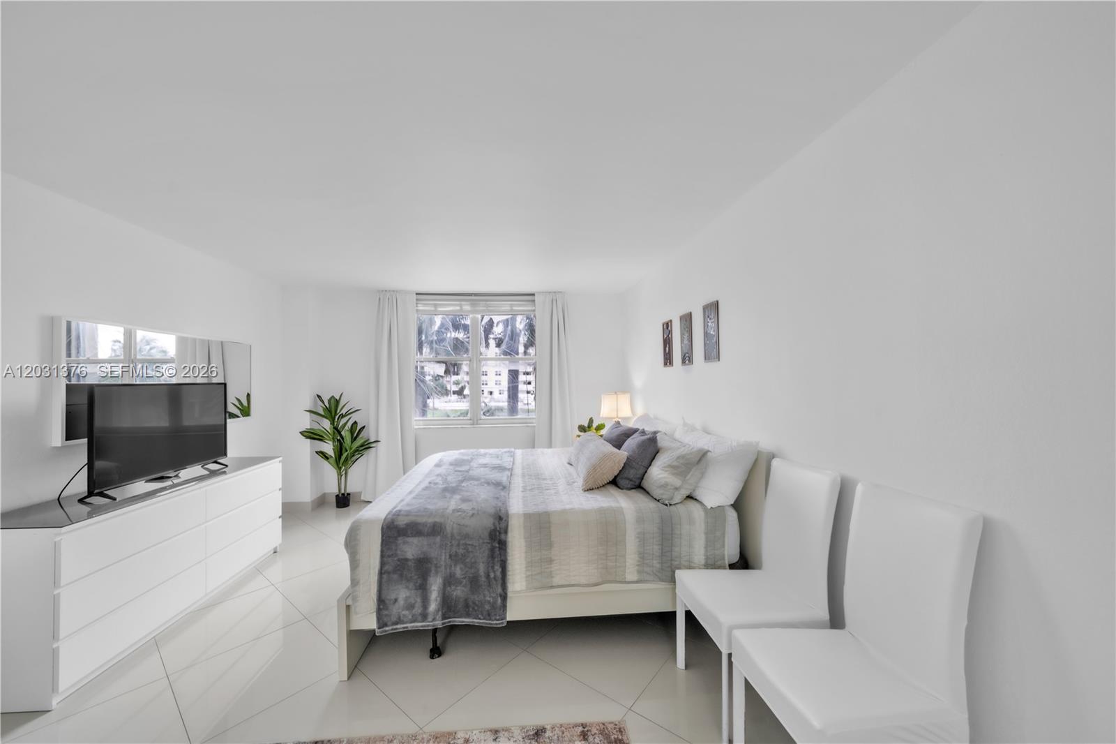 Photo of 2101 Ocean Dr  #204, Hollywood, Florida, 33019 - 