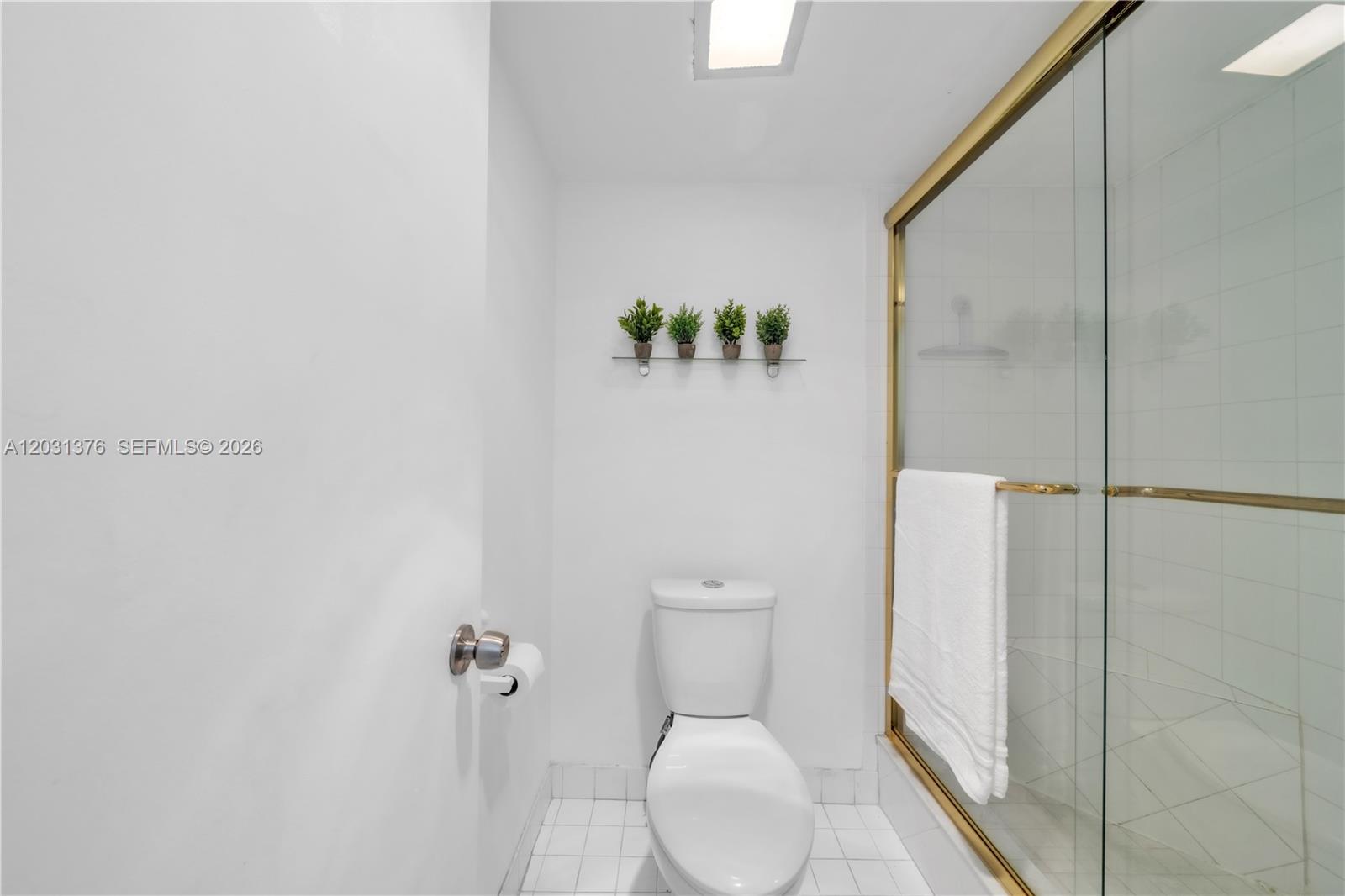 Photo of 2101 Ocean Dr  #204, Hollywood, Florida, 33019 - 