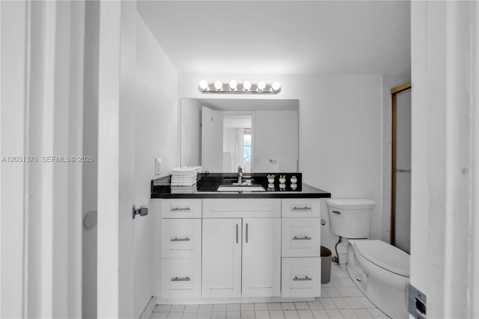 Photo of 2101 Ocean Dr  #204, Hollywood, Florida, 33019 - 