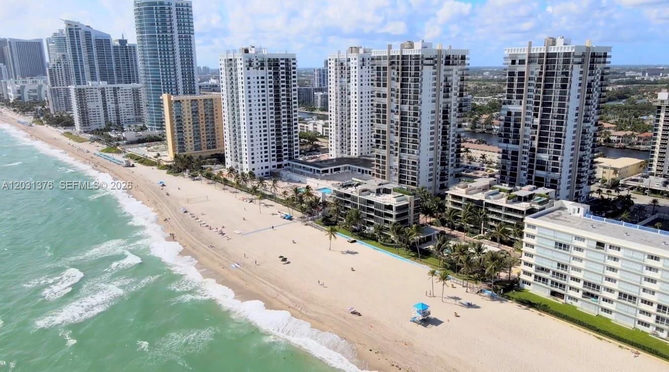 Photo of 2101 Ocean Dr  #204, Hollywood, Florida, 33019 - 