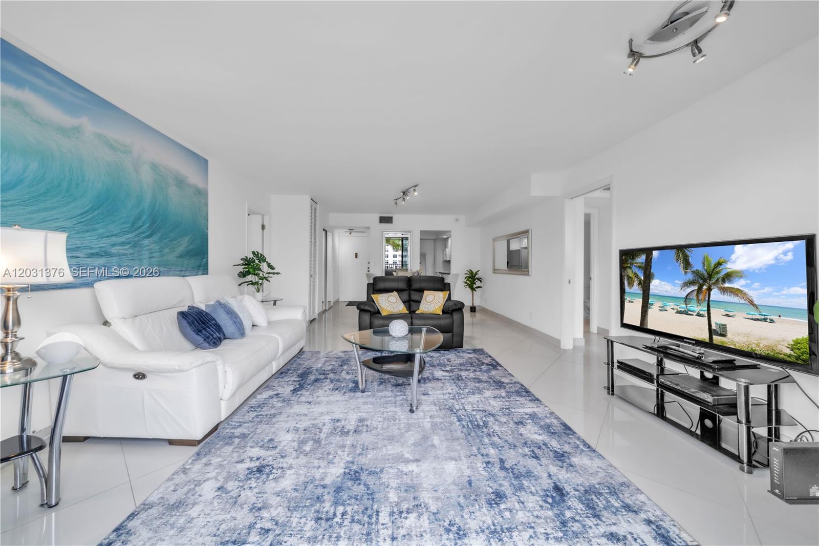 Photo of 2101 Ocean Dr  #204, Hollywood, Florida, 33019 - 