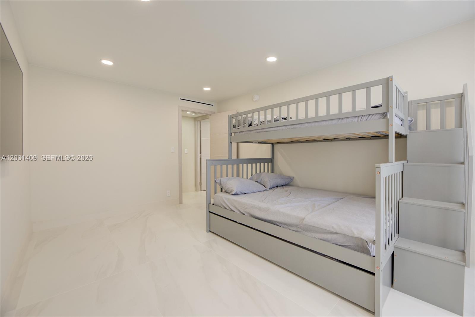 Photo of 600 Three Islands Blvd  #403, Hallandale Beach, Florida, 33009 - 