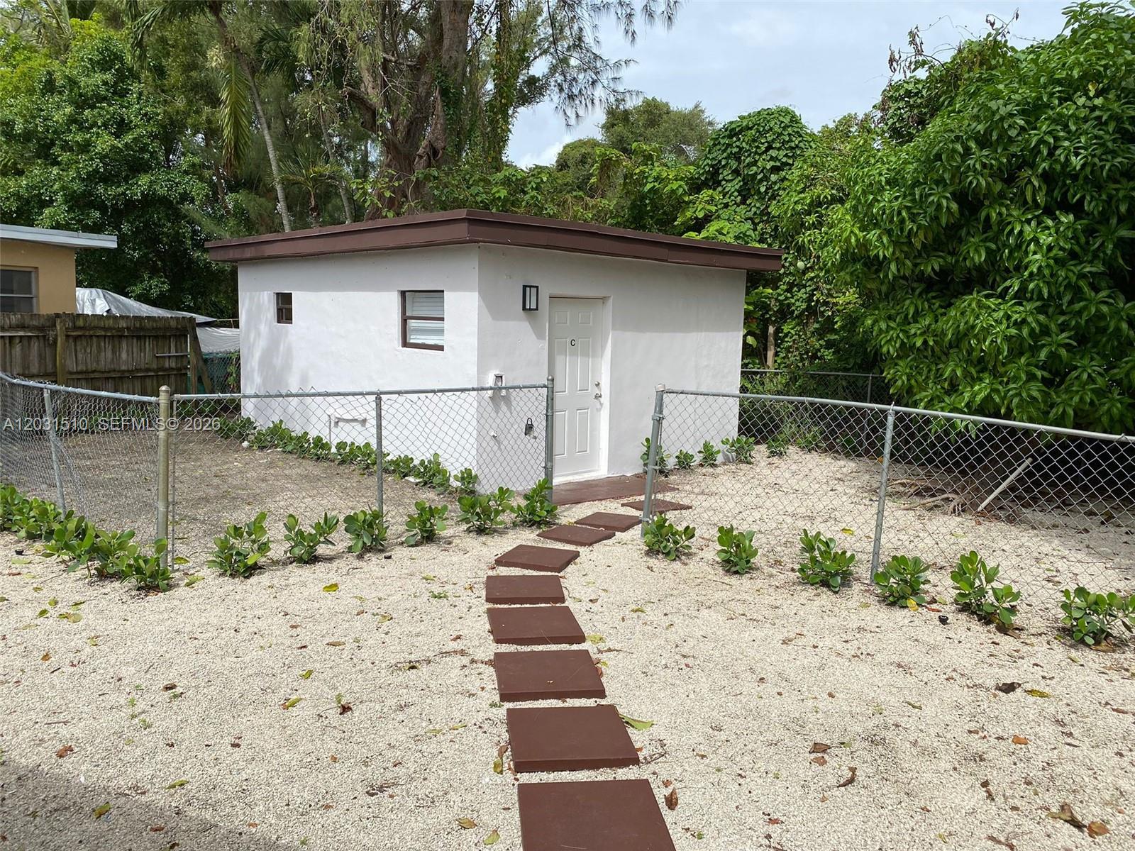 See details / 1204 sq. ft. $ 2026-06-04 0 Photo