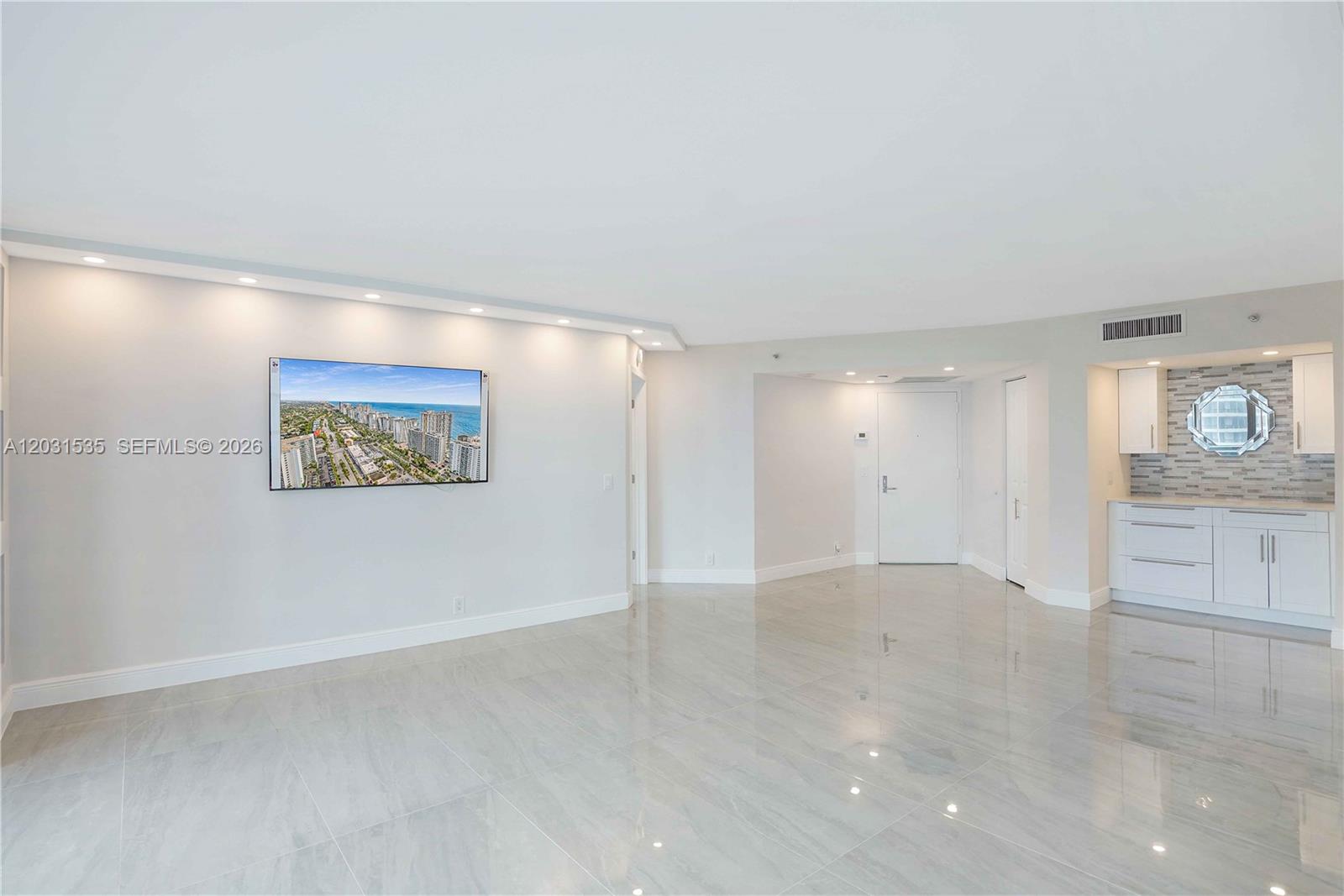 Photo of 3500 Mystic Pointe Dr #1206, Aventura, Florida, 33180 -