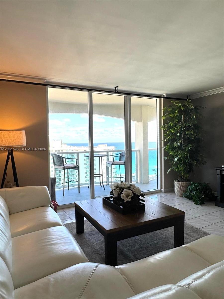 Photo of 3800 Ocean Dr  #1816, Hollywood, Florida, 33019 - 