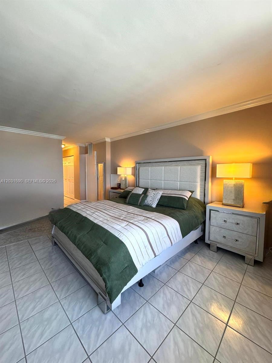 Photo of 3800 Ocean Dr  #1816, Hollywood, Florida, 33019 - 