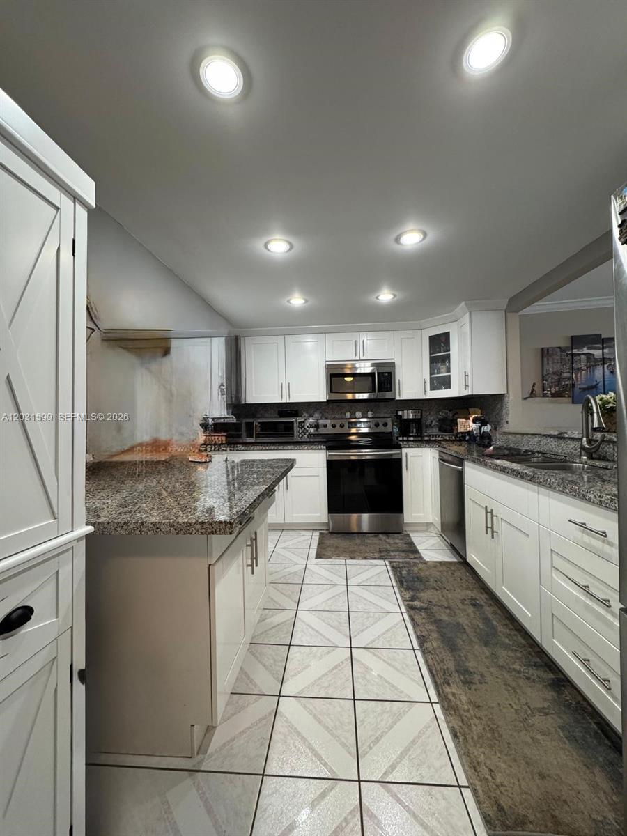 Photo of 3800 Ocean Dr  #1816, Hollywood, Florida, 33019 - 