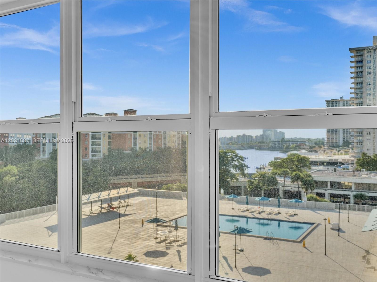 See details 712 2 / 2 1552 sq. ft. $ 2026-06-05 0 Photo
