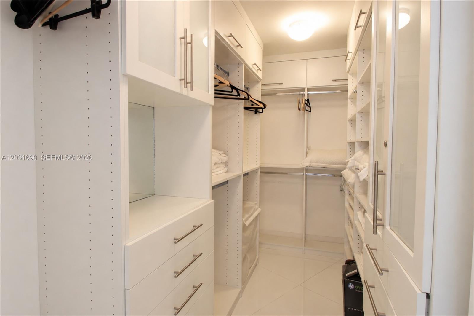 Ver detalles 403 2 / 2 1794 sq. ft. $ 2026-06-05 0 foto