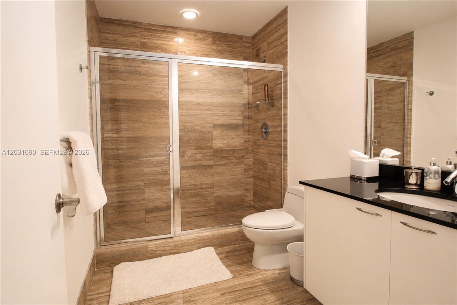 Ver detalles 403 2 / 2 1794 sq. ft. $ 2026-06-05 0 foto
