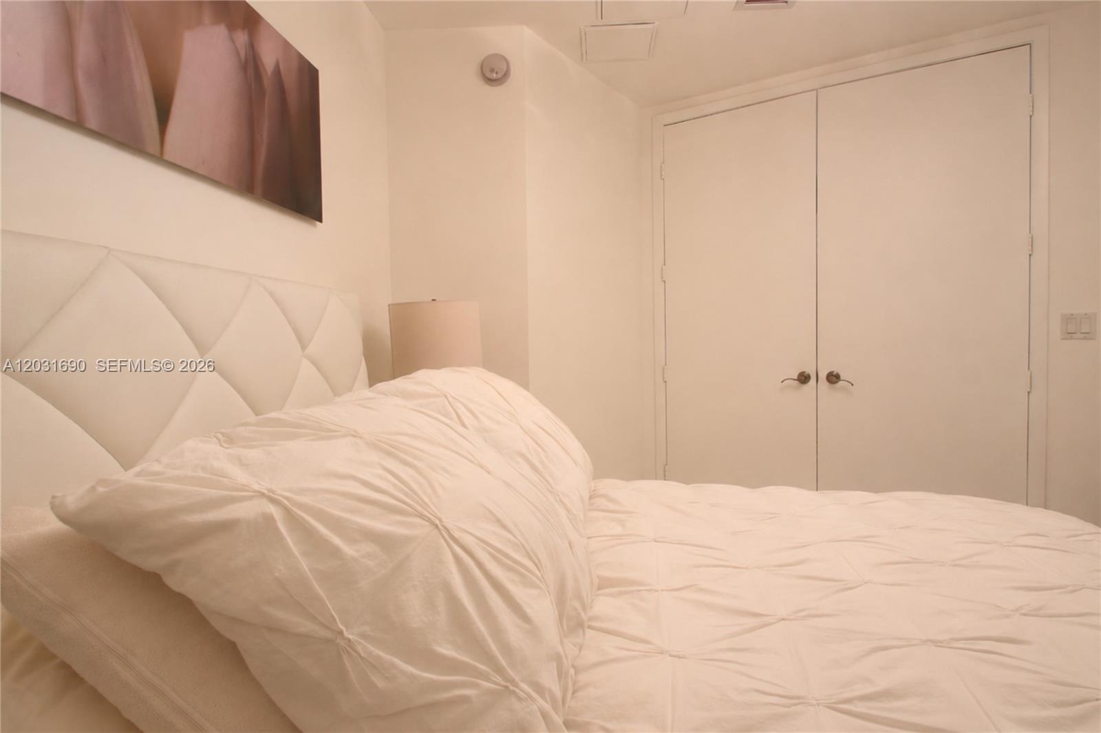 Ver detalles 403 2 / 2 1794 sq. ft. $ 2026-06-05 0 foto