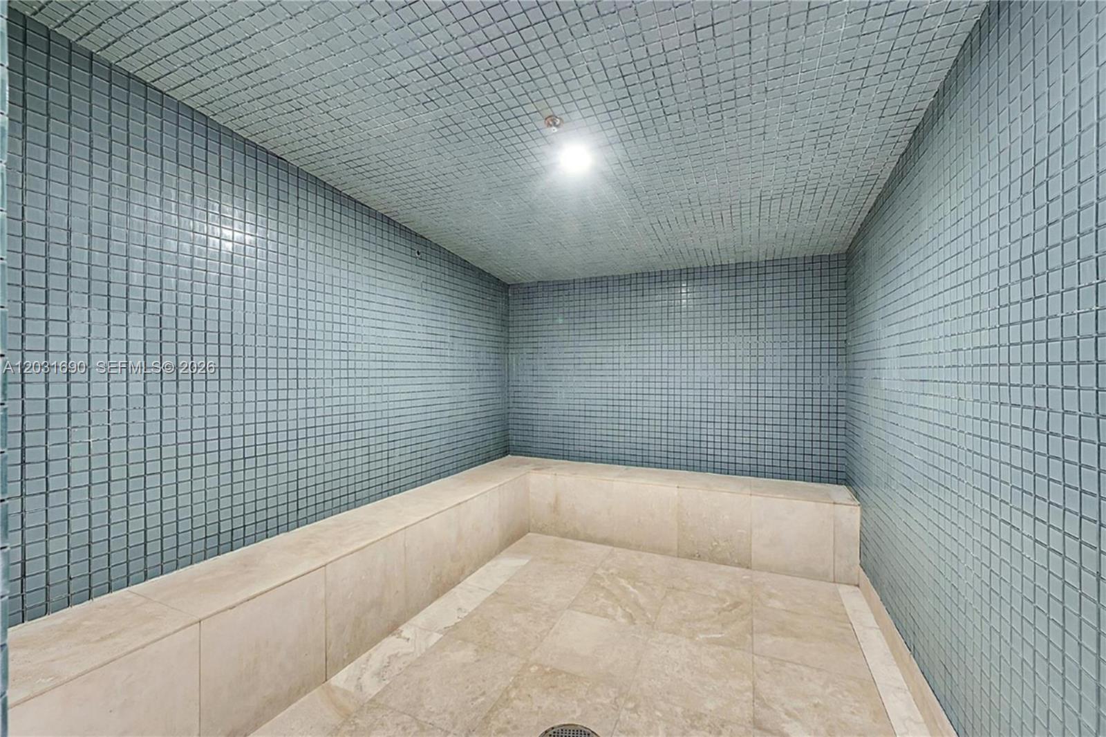 Ver detalles 403 2 / 2 1794 sq. ft. $ 2026-06-05 0 foto